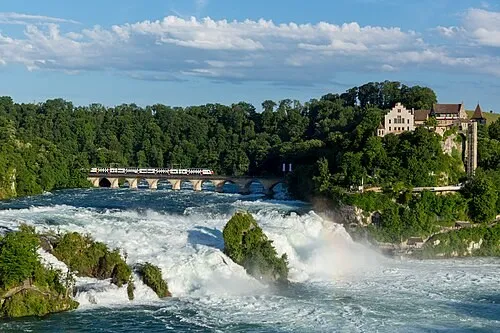 Switzerland’s largest waterfall – Rhine Falls tour with comforttransfer